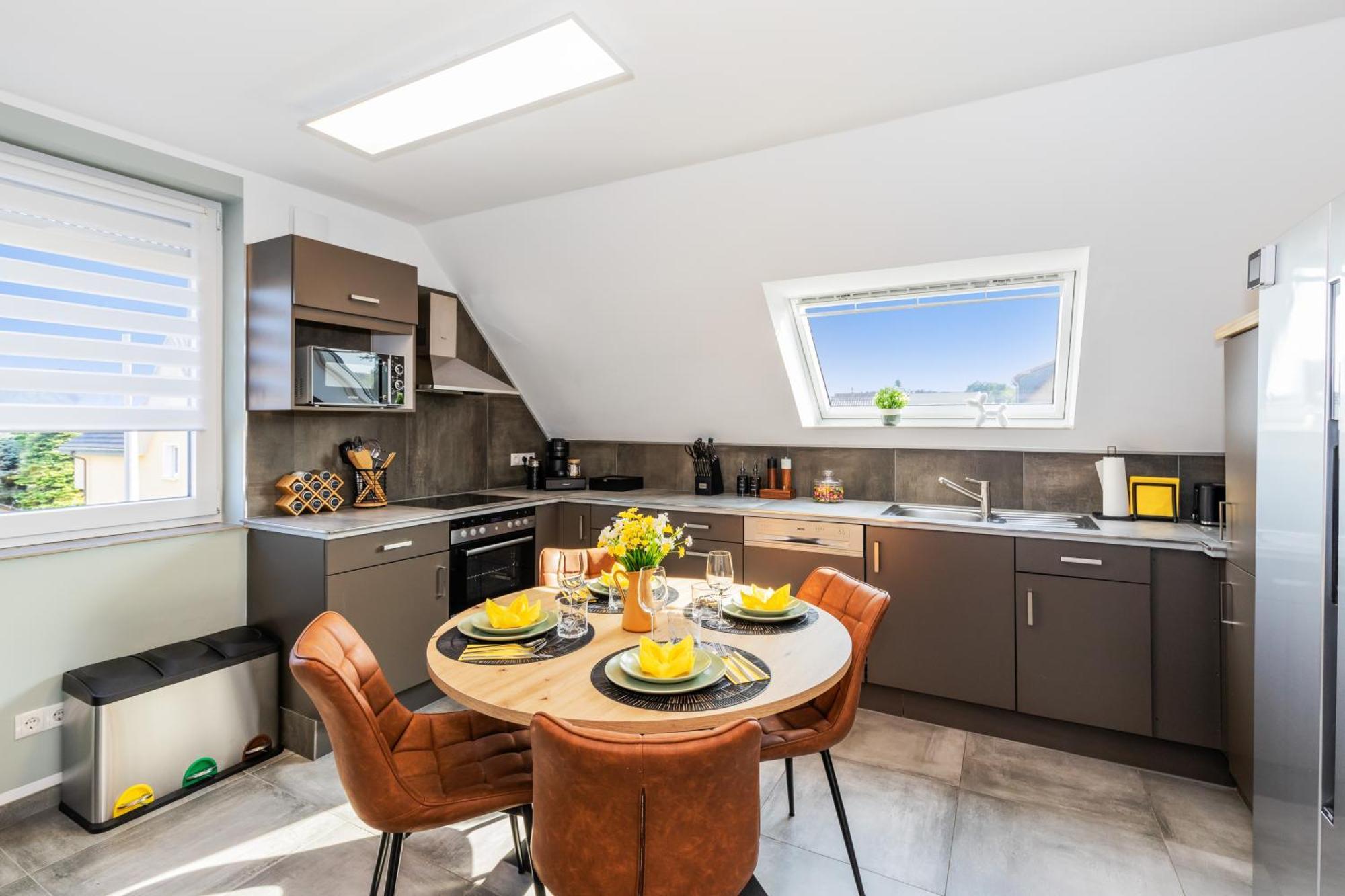 Svyvo Siegburg - Cozy Serviced Apartments Near Cologne & Bonn מראה חיצוני תמונה